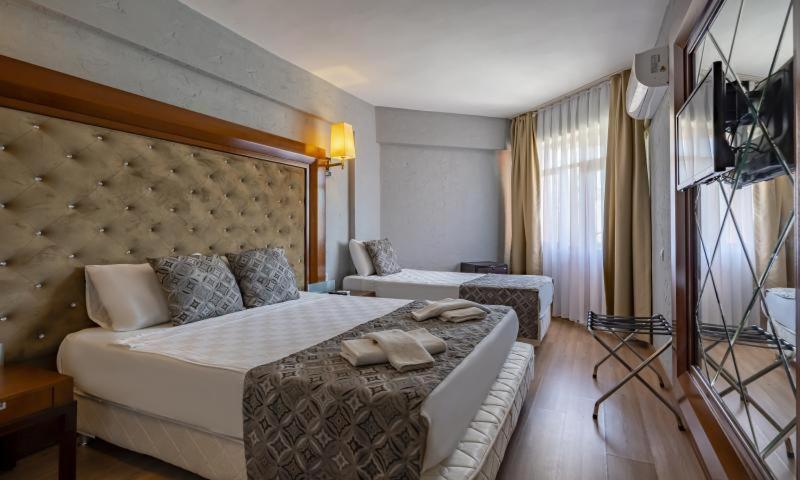 Lara Olympos Pansiyon Antalya Exterior photo